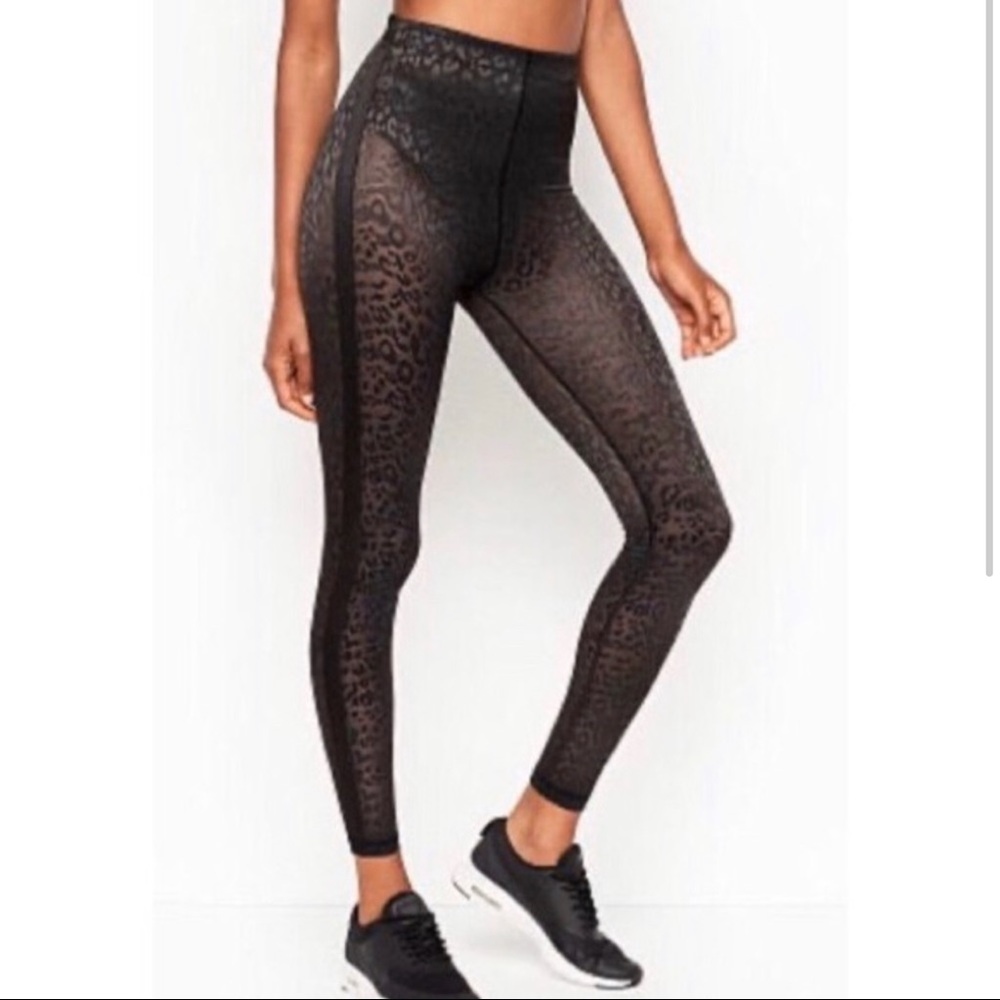 Victoria’s Secret performance tight